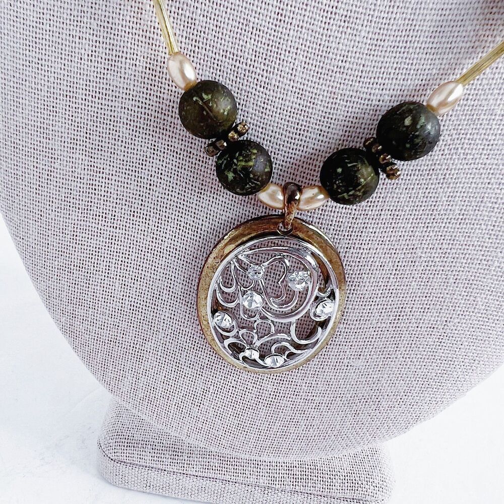 Green Beaded Silver Pendant Statement Necklace Bo… - image 3